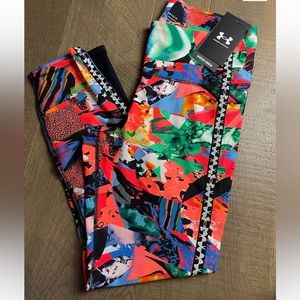 UA Women’s Compression High Rise Ankle Legging